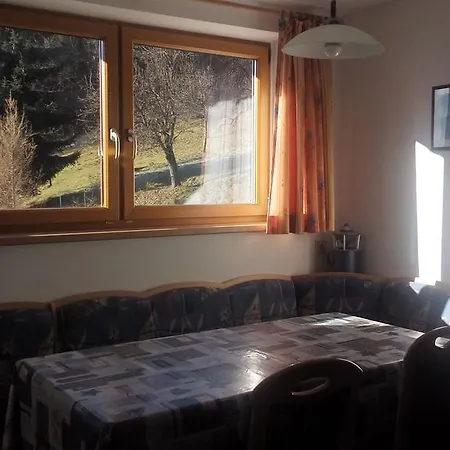 Flatzerhof Apartment Haus im Ennstal