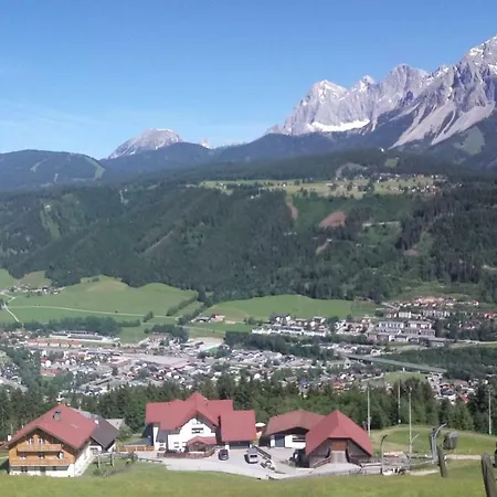 Flatzerhof Apartamento Haus im Ennstal
